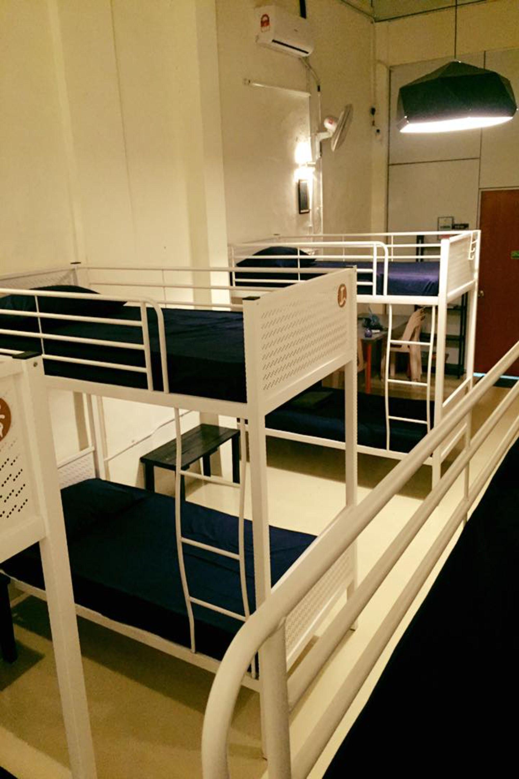 Vloft Backpackers Hostel Ipoh Kültér fotó